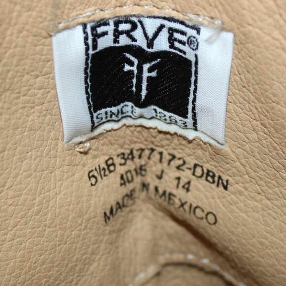 Frye Melissa Button Lug Tall Equestrian Distressed Brown Leather Boot Size 5.5 - Picture 11 of 11